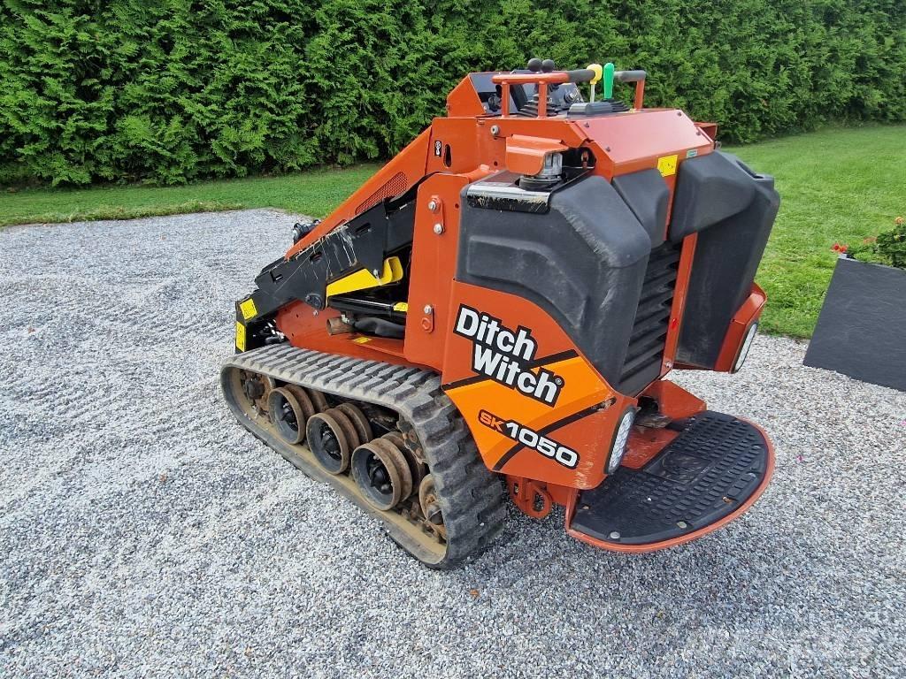 Ditch Witch SK 1050 Tarimsal teleskopik yükleyiciler
