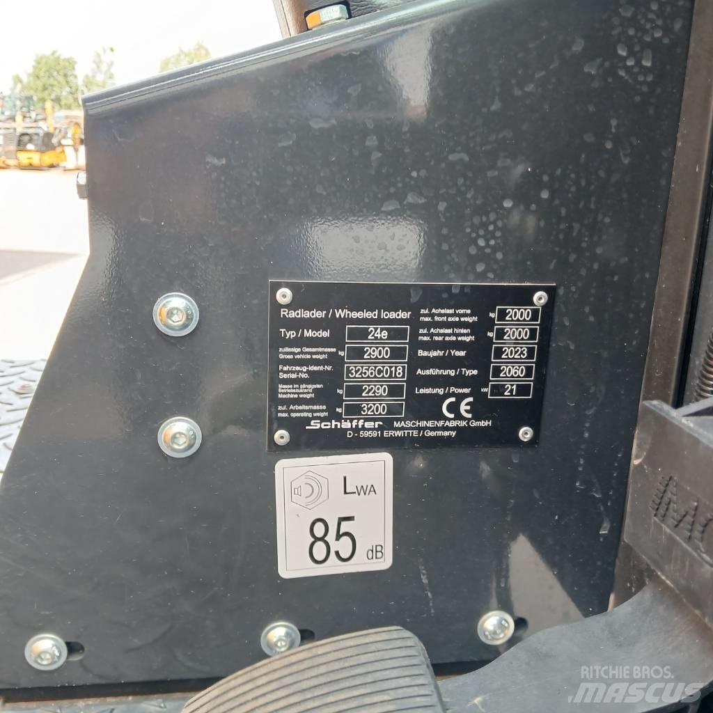 Schäffer Lader 24e Skid steer loderler