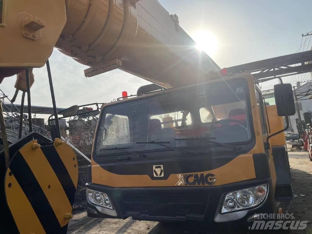 XCMG QY 70 K Yol-Arazi Tipi Vinçler (AT)