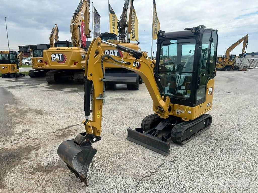 CAT 301.8 Mini ekskavatörler, 7 tona dek