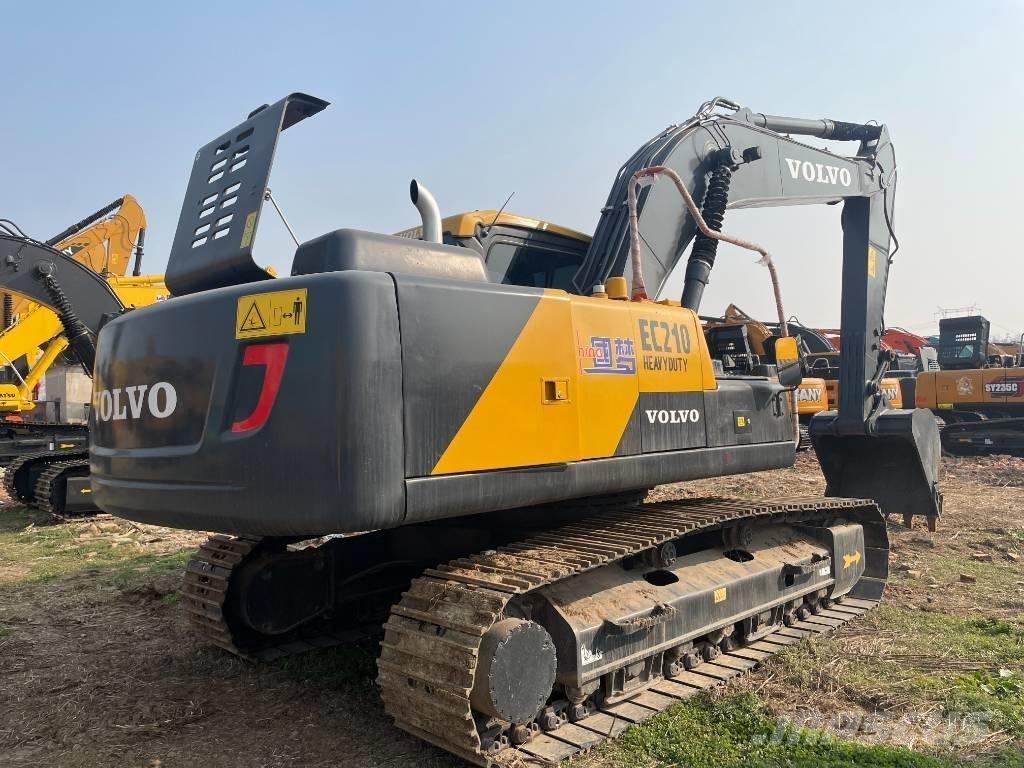 Volvo EC 210 Paletli ekskavatörler