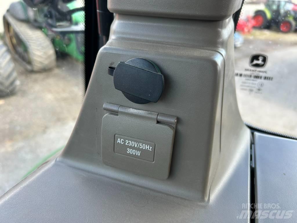 John Deere 8RX410 Traktörler