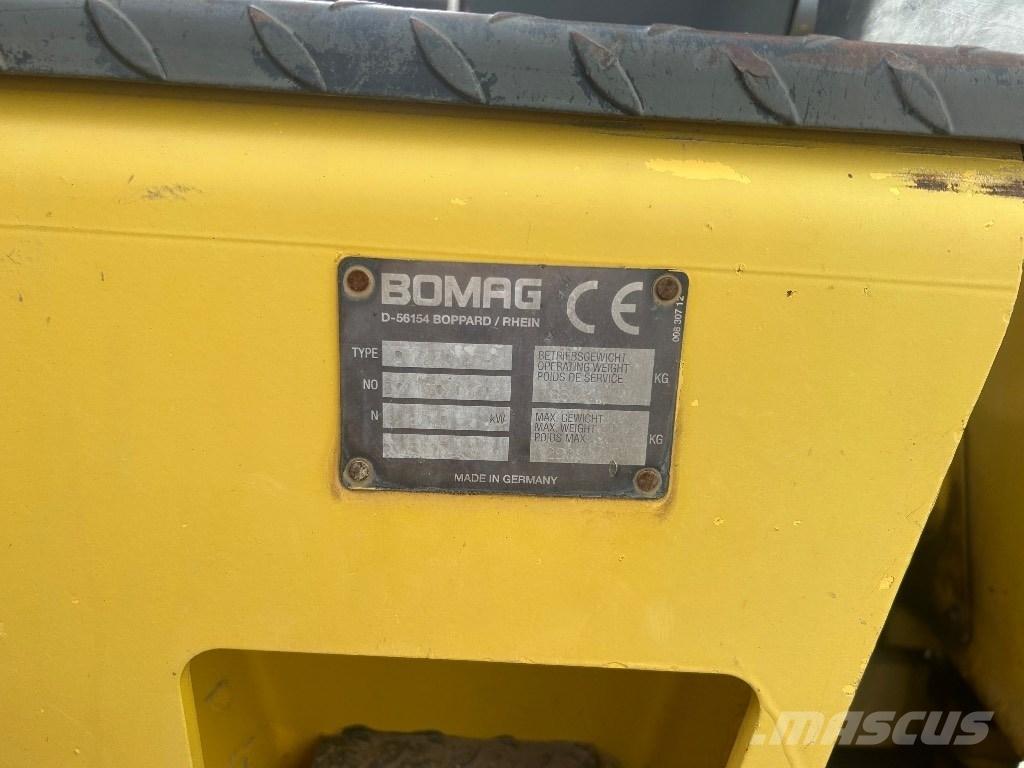 Bomag BW 120 AC-3 Çift tamburlu silindirler