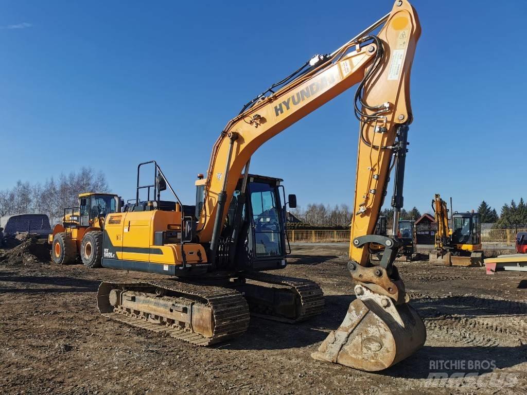 Hyundai HX140 LC Paletli ekskavatörler