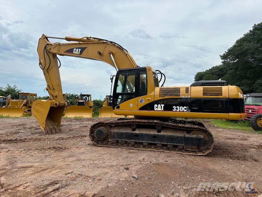 CAT 330C Paletli ekskavatörler