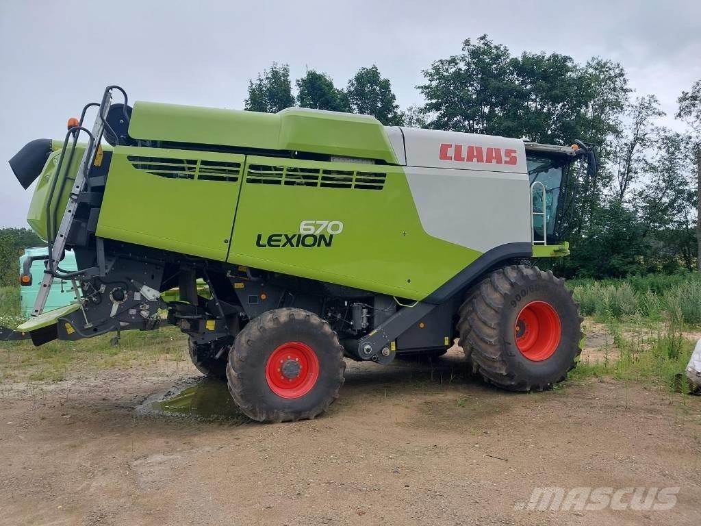 CLAAS Lexion 670 Biçerdöverler