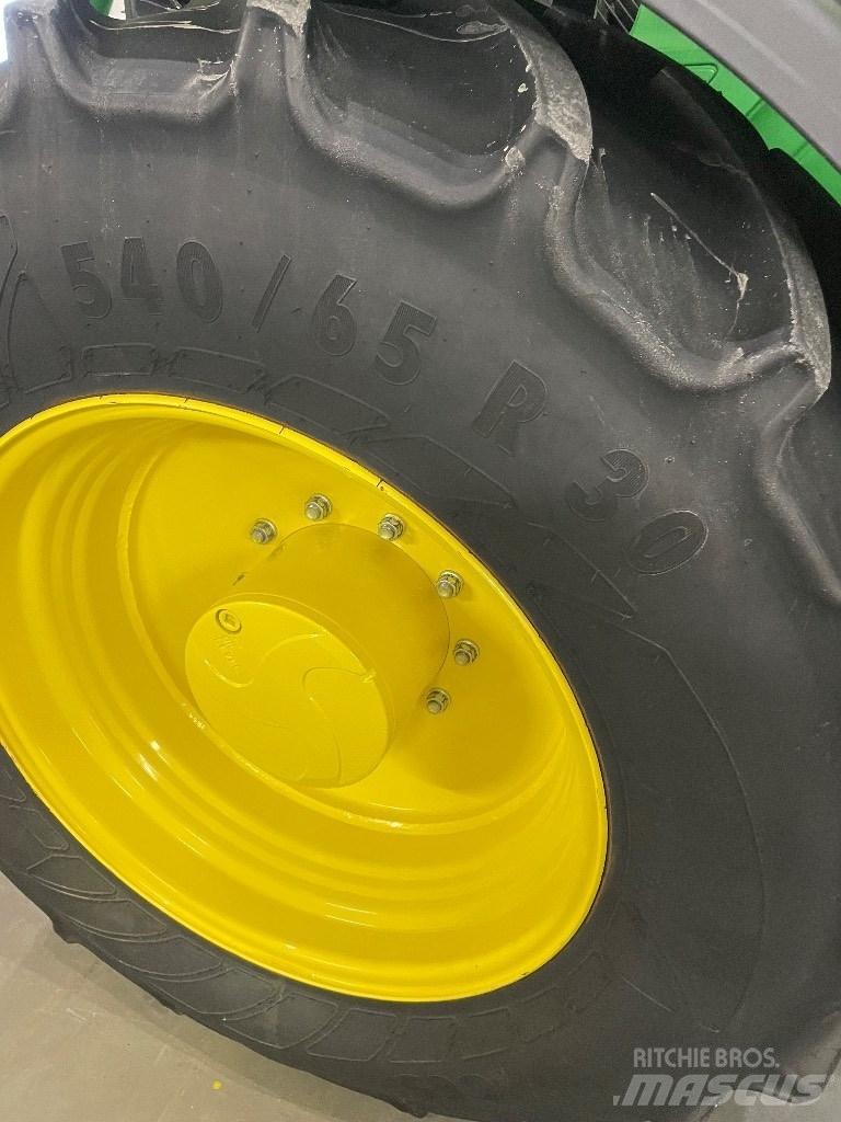 John Deere 6155R Traktörler