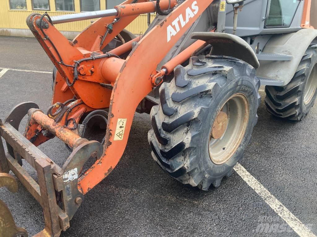 Atlas 65 Tekerlekli yükleyiciler