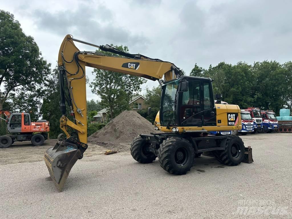CAT M 313 D Lastik tekerli ekskavatörler