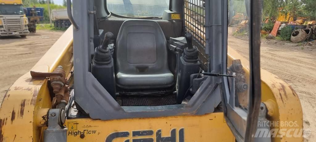 Gehl R 260 Skid steer loderler