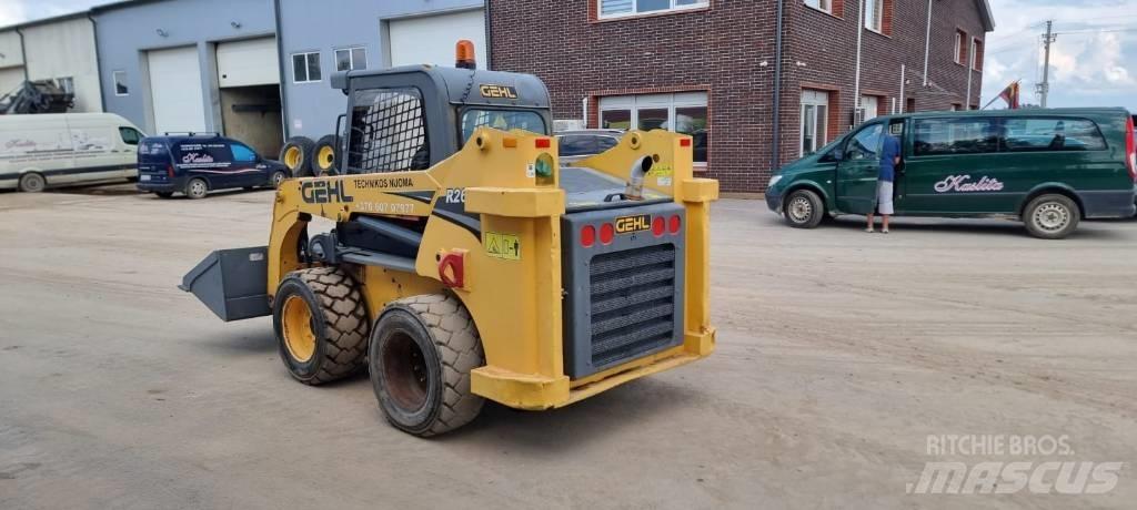 Gehl R 260 Skid steer loderler