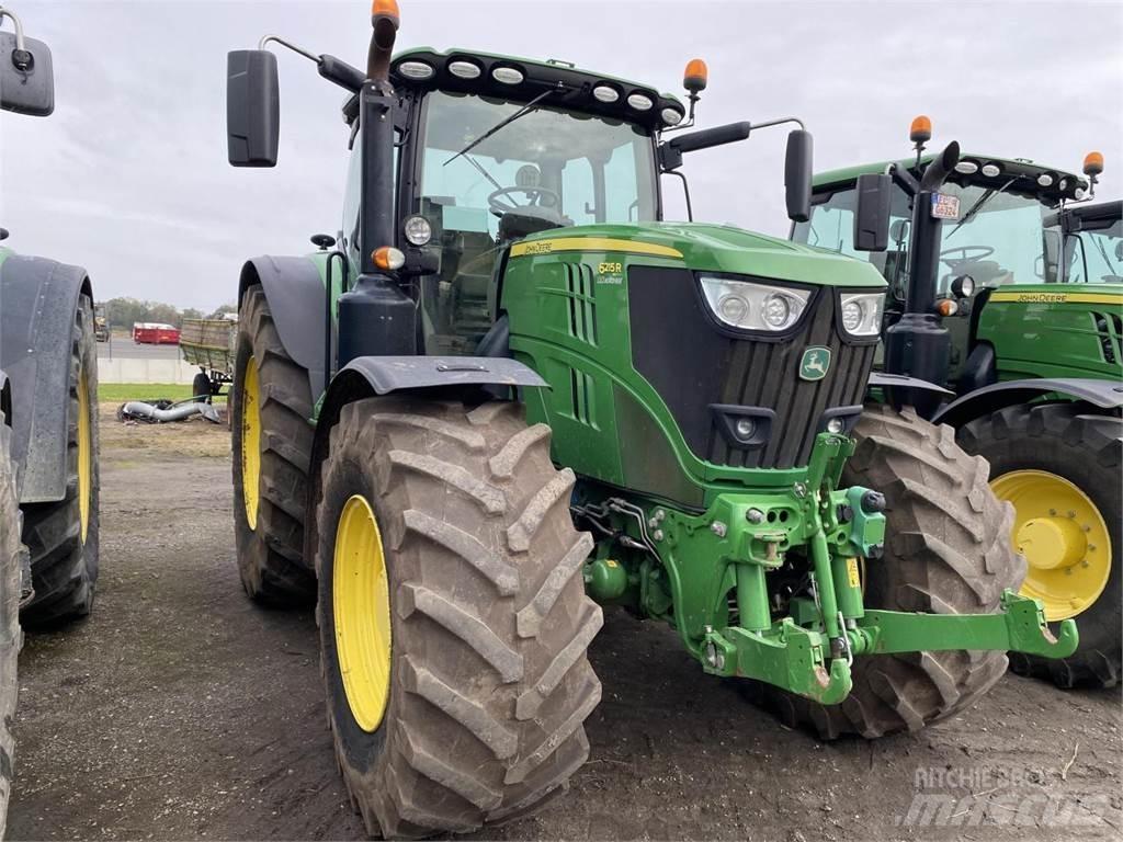 John Deere 6215R Traktörler