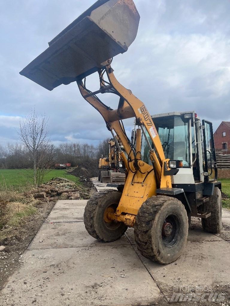 Liebherr 507 Tekerlekli yükleyiciler