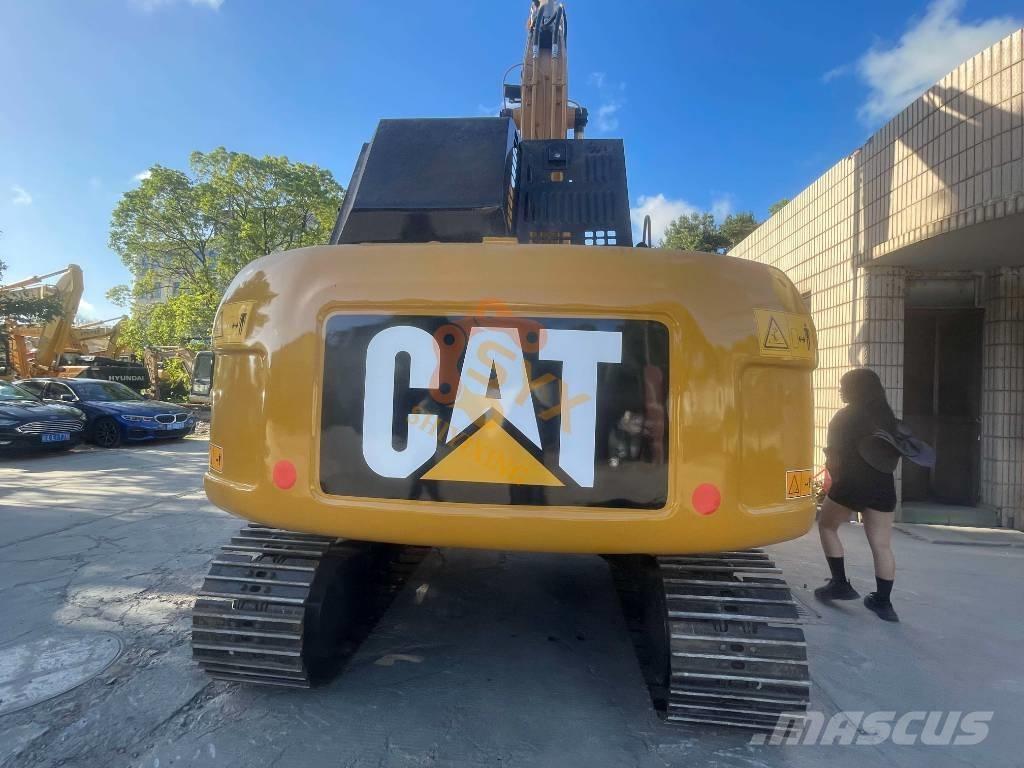 CAT 312D Paletli ekskavatörler