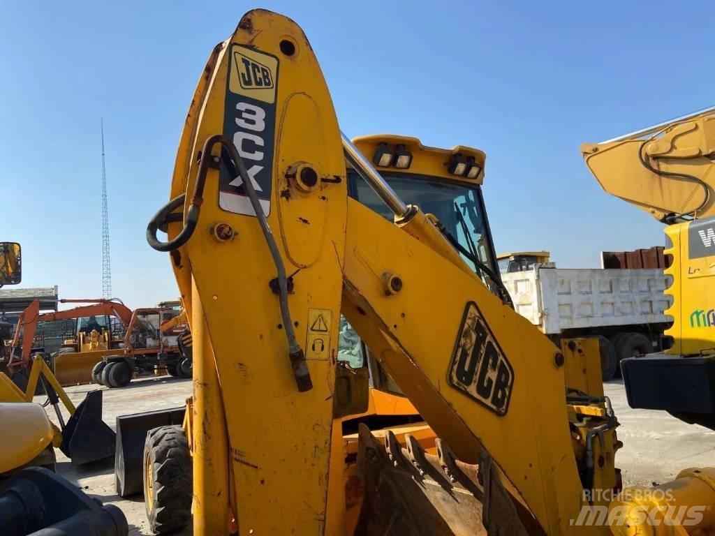 JCB 3 CX Kazıcı yükleyiciler - beko loder