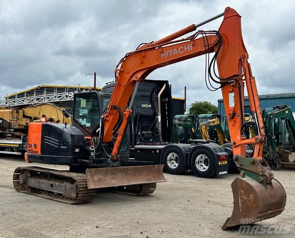 Hitachi Zaxis 85 USB Midi ekskavatörler 7 - 12 t
