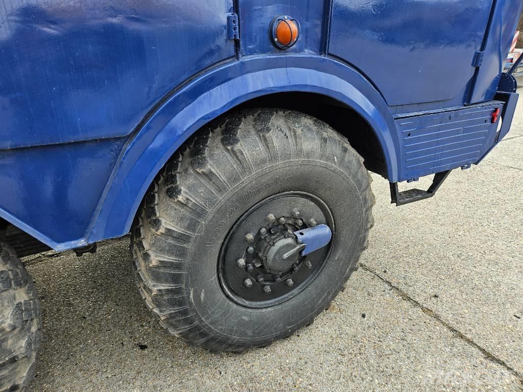 Tatra 813 8x8 KOLOS Çekiciler