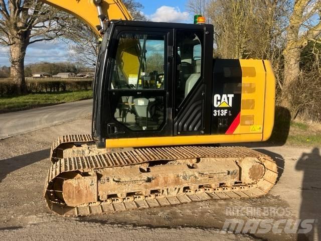 CAT 313 F Paletli ekskavatörler