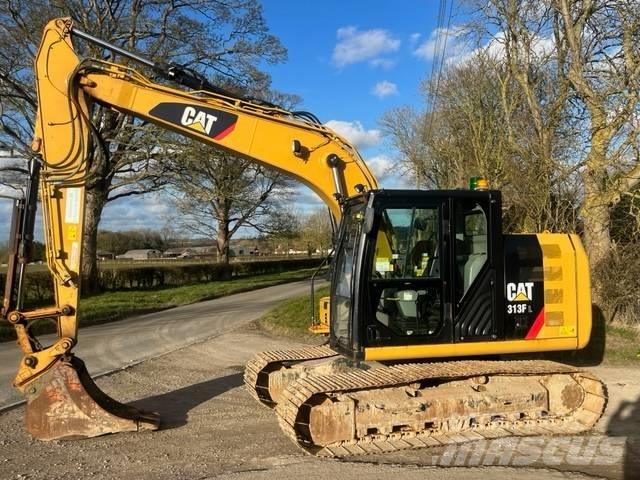 CAT 313 F Paletli ekskavatörler