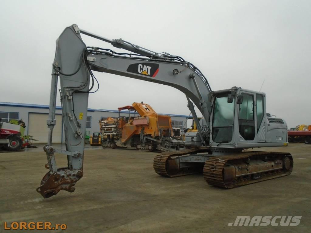 CAT 319 D Paletli ekskavatörler