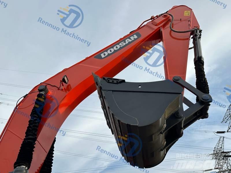 Doosan DX 300LC-9C Paletli ekskavatörler