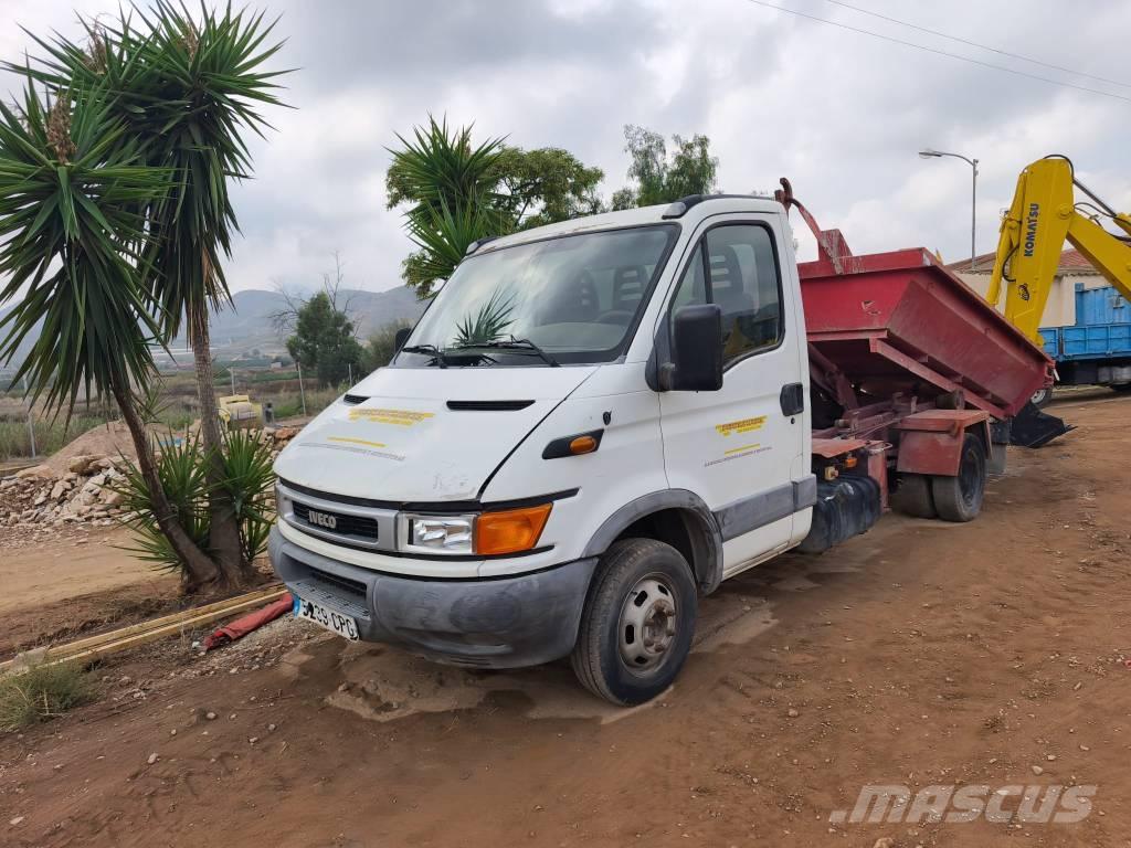 Iveco 35C 13 Pikaplar
