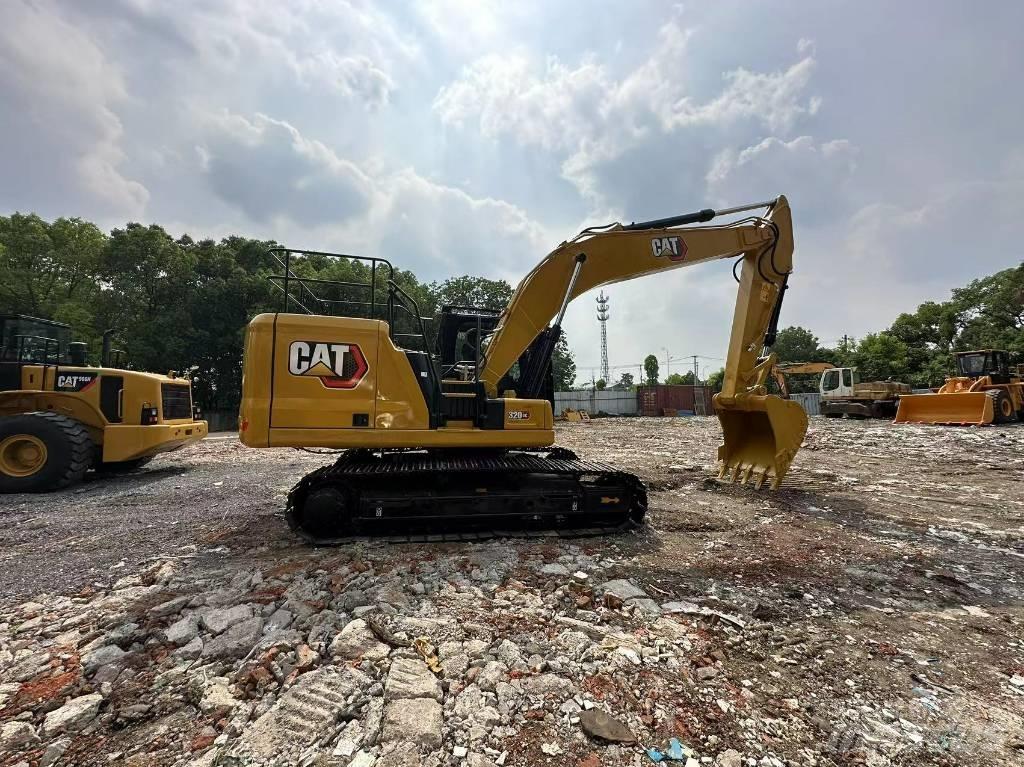 CAT 320GC Paletli ekskavatörler
