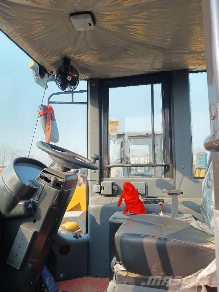  临工 956 Tekerlekli yükleyiciler