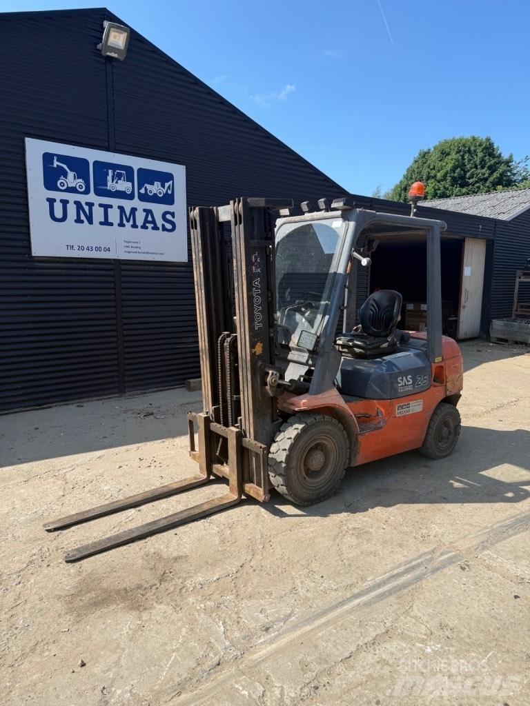 Toyota FD 25 Dizel forkliftler