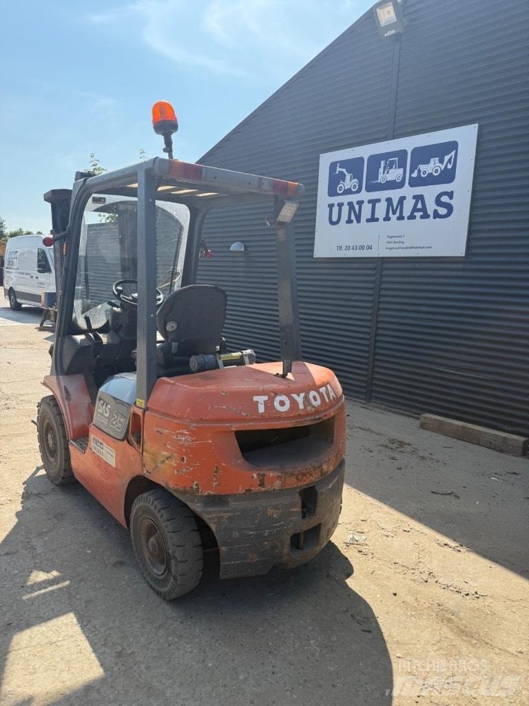 Toyota FD 25 Dizel forkliftler