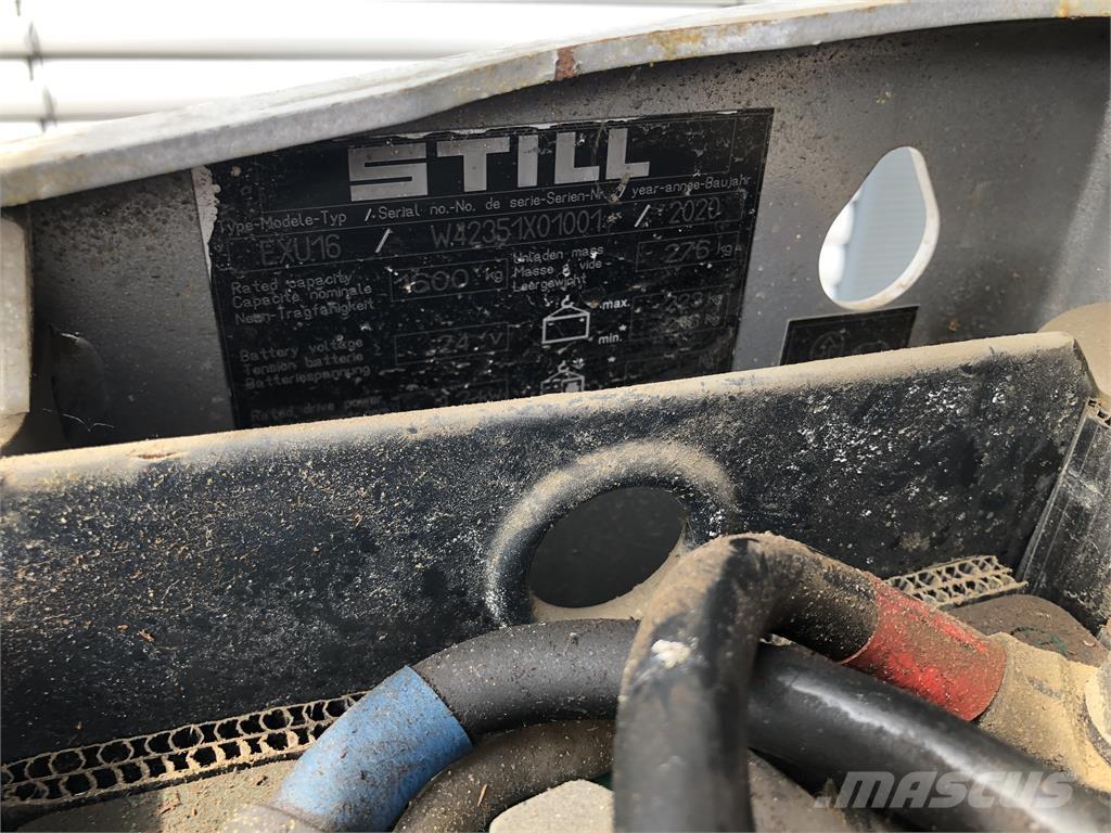 Still EXU16 Yaya kumandali istif makinasi