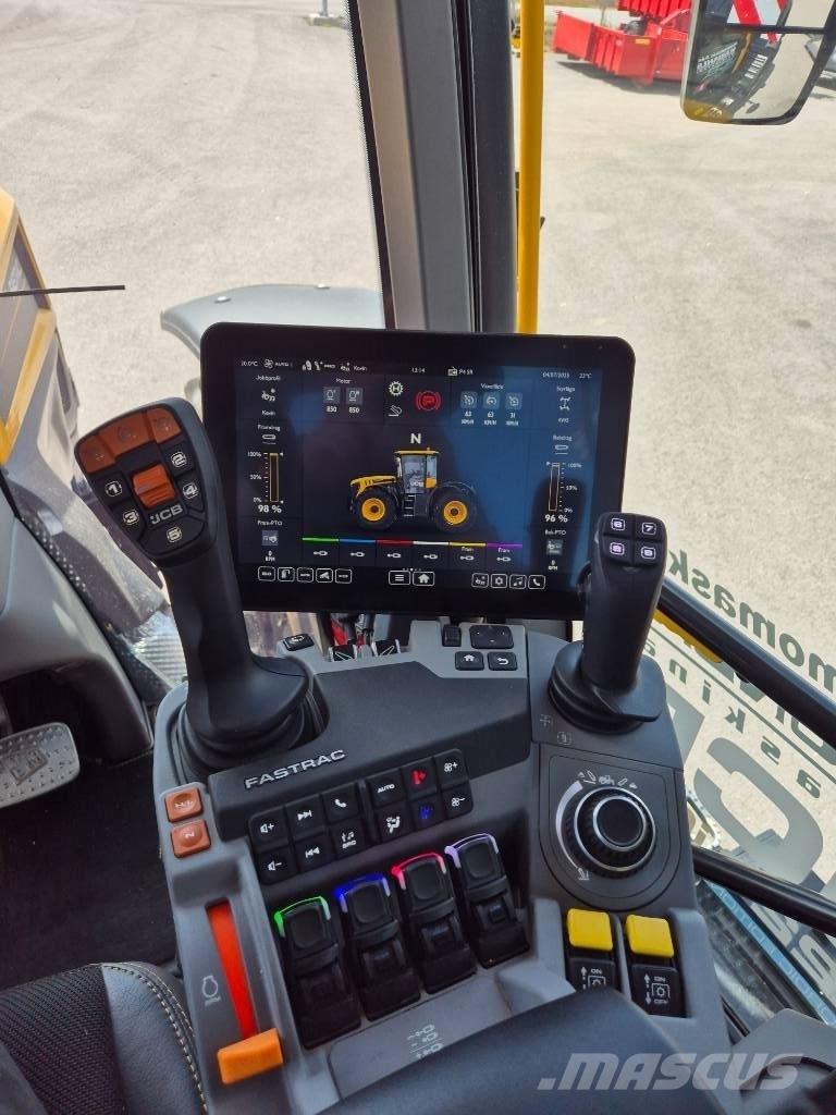 JCB Fastrac 4220 Traktörler