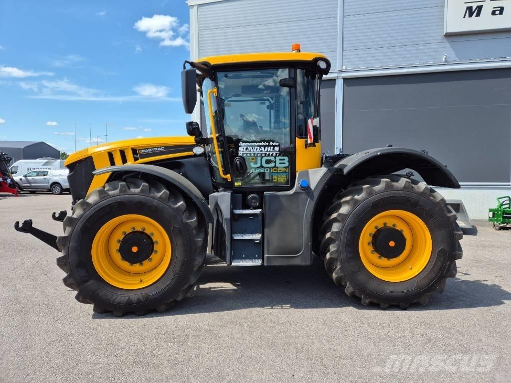 JCB Fastrac 4220 Traktörler