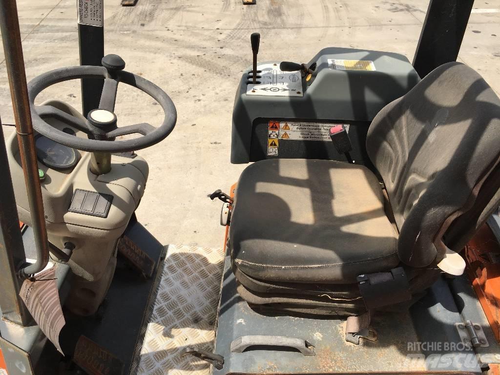 Aisle-Master 20S Dar koridor forklifti