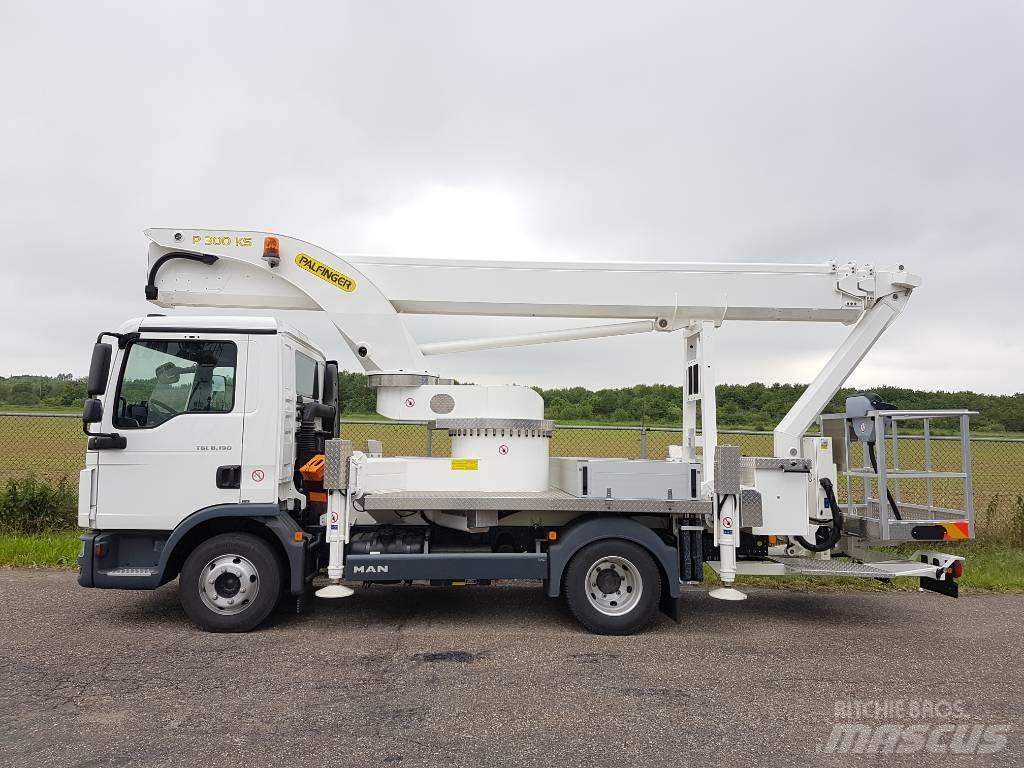 Palfinger P 300 KS Araç üstü platformlar