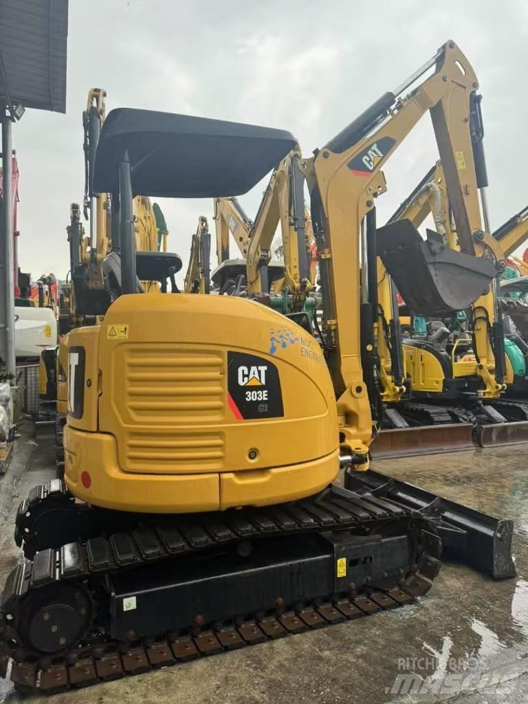 CAT 303 E CR Paletli ekskavatörler