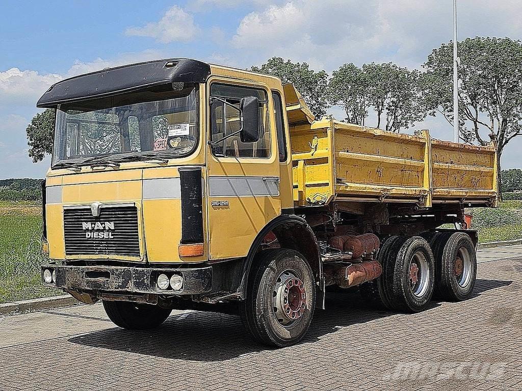 MAN 26.281 DFK 6X4 Damperli kamyonlar
