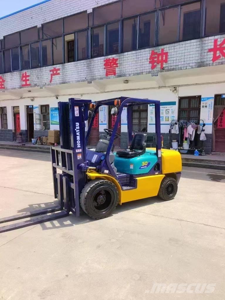 Komatsu FD 30 Dizel forkliftler