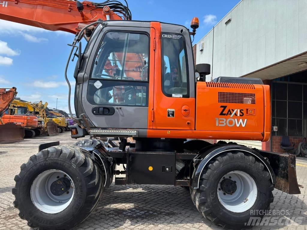 Hitachi ZX 130 W Lastik tekerli ekskavatörler