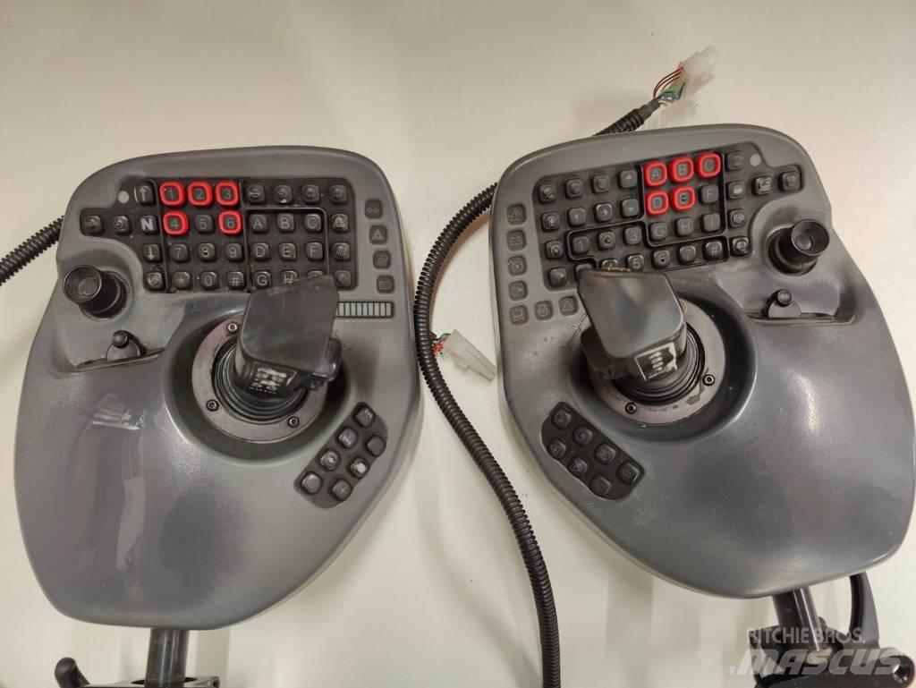 Komatsu Joysticks Elektronik