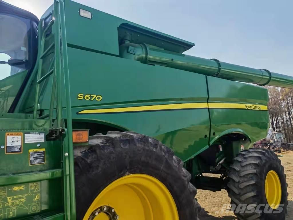 John Deere S670 Biçerdöverler