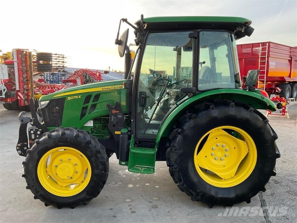 John Deere 5075E Traktörler