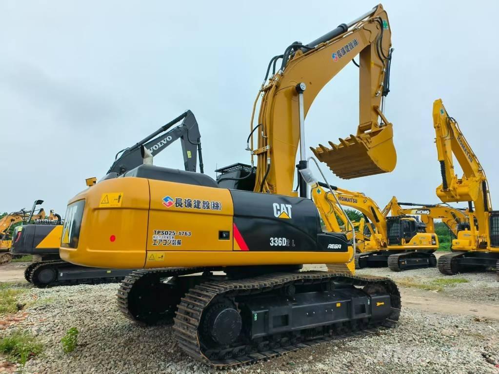 CAT 336 D Paletli ekskavatörler