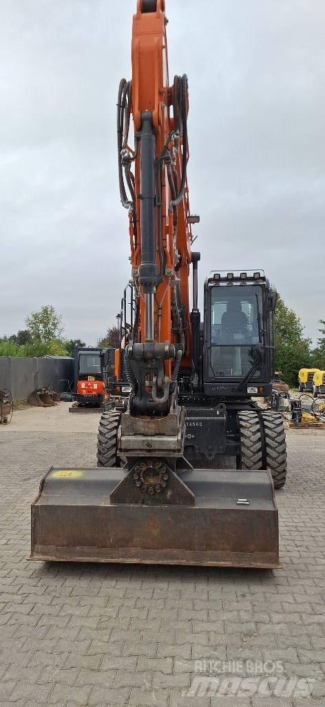 Doosan DX 165 WR-7 Lastik tekerli ekskavatörler