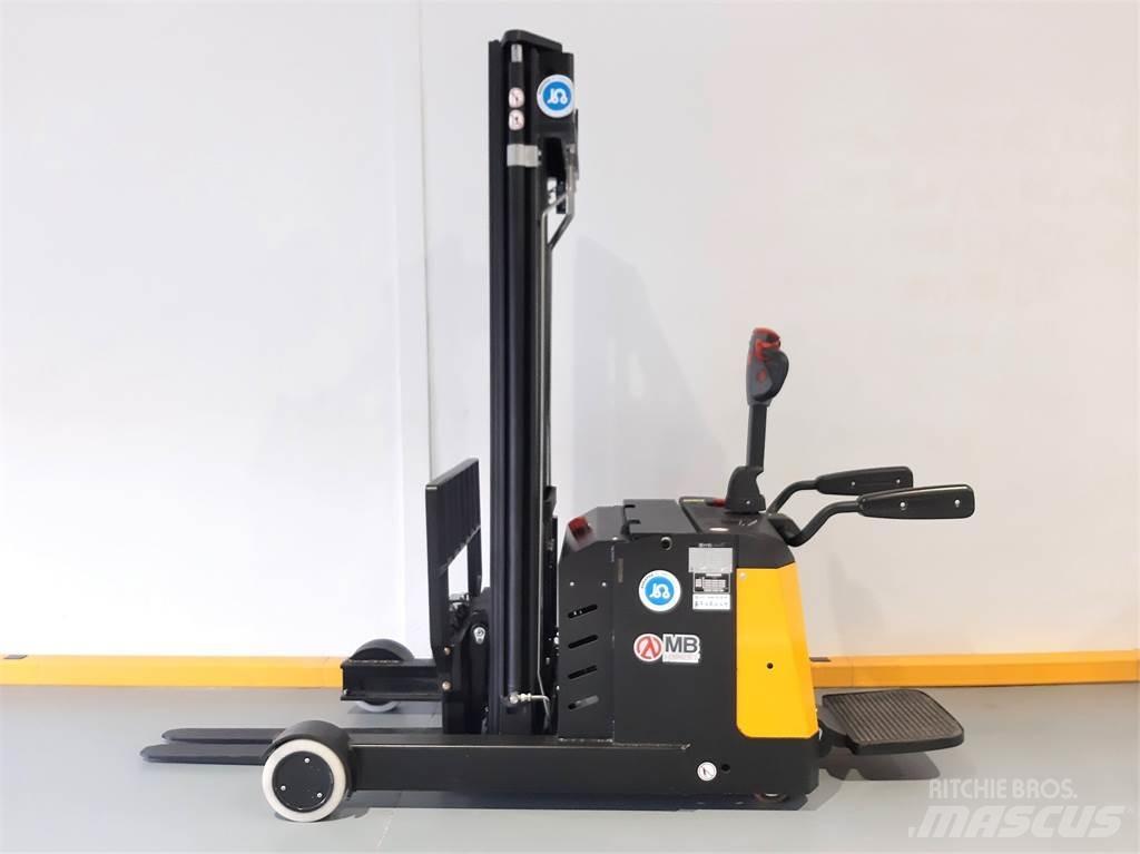  CQE15R Düsük seviye platformu