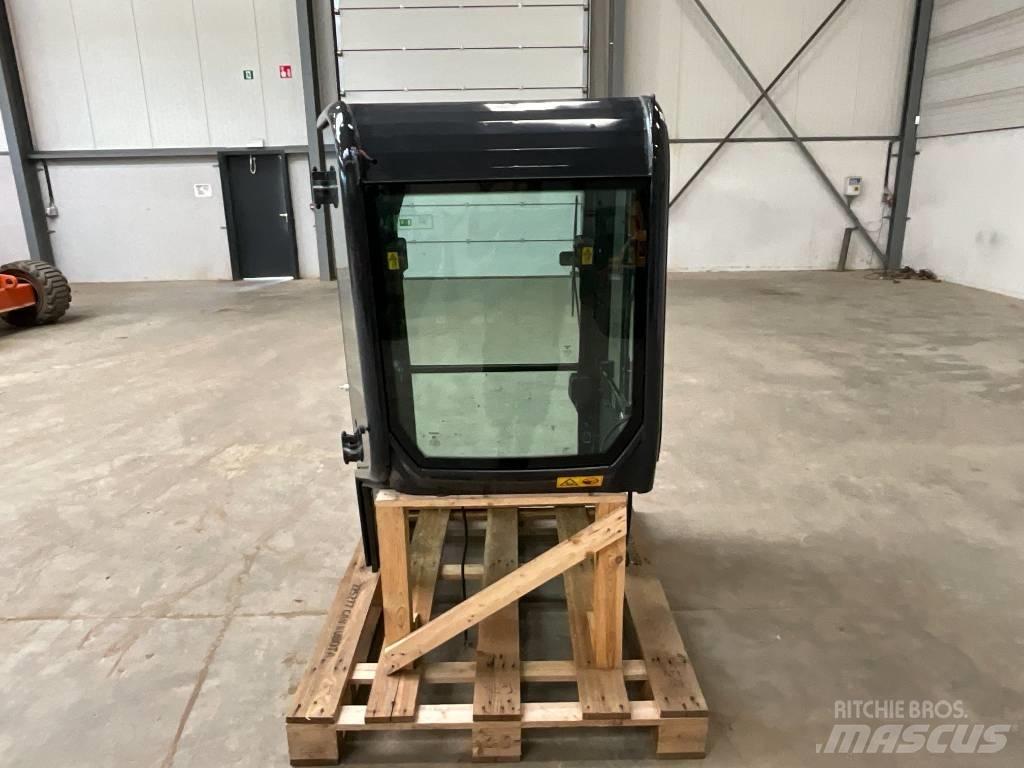 Kubota U 27-4 Kabin