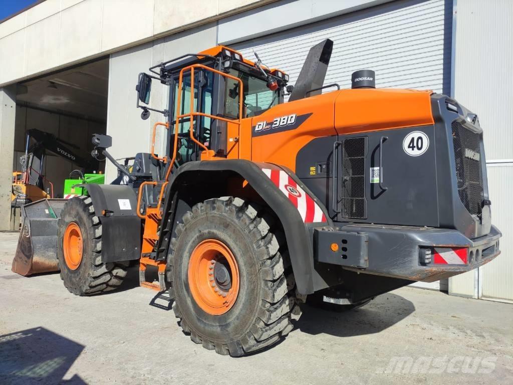 Doosan DL 380-7 Tekerlekli yükleyiciler