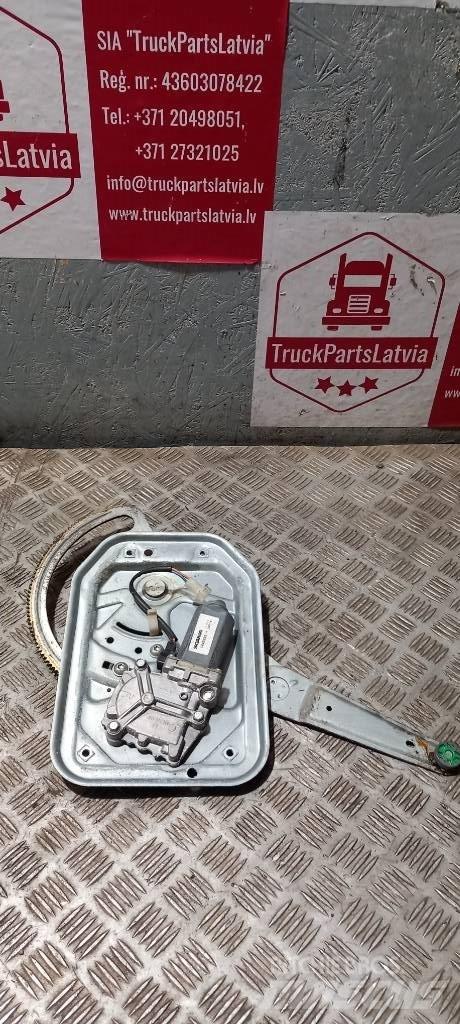 Scania R 440    1442293 Kabinler