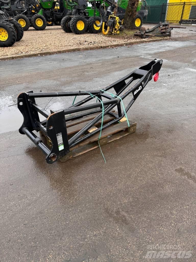 Manitou P2000 Dış cephe asansörleri