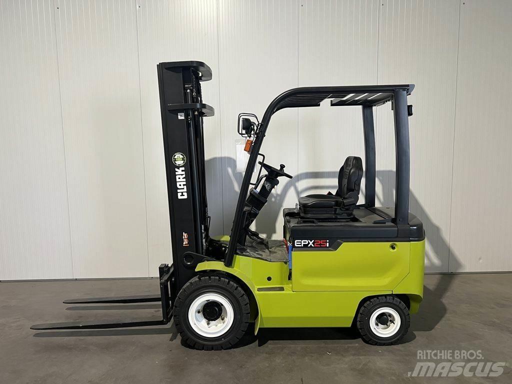 Clark EPX25i Elektrikli forkliftler